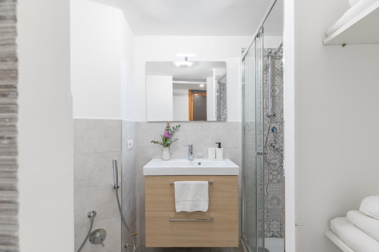 Comfy Studio X2 - Trastevere District! Řím Exteriér fotografie